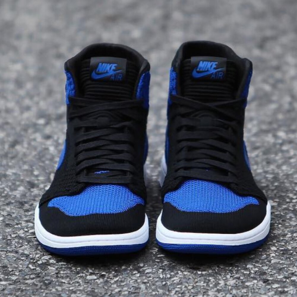 Nike Air Jordan 1 Retro High Flyknit Men’s Size 11 Royal Blue 919704-006… - Picture 5 of 13